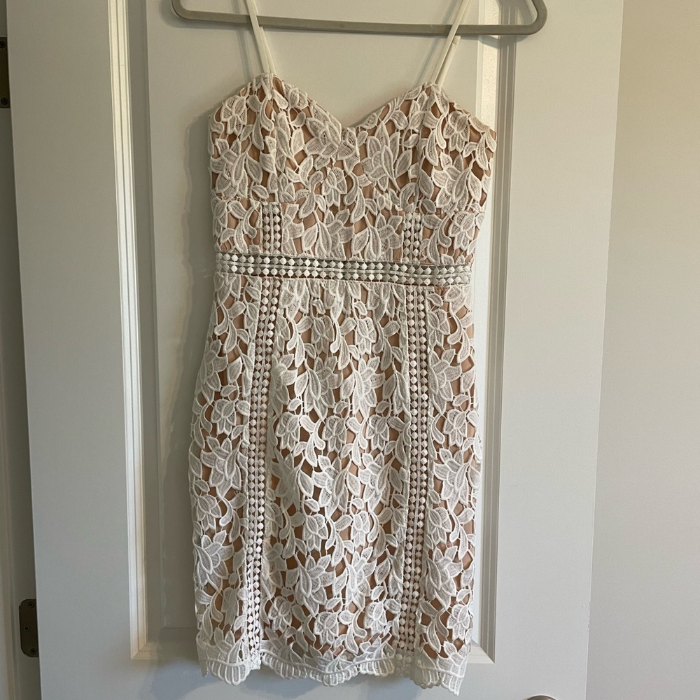 Lulus white lace dress